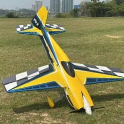 Edge 540 V3 - 85' 2160mm - Pilot-RC 02